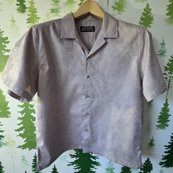 Men's Free Planet Short Sleeve Shirt. - Picture 1 of 9